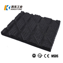 Agricultural Livestock Anti Slip Stable Square Pattern Alley Rubber Floor Cow Mat